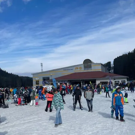 Amber - Mountain Escape With Free Bottle Of Good Wine バンスコ