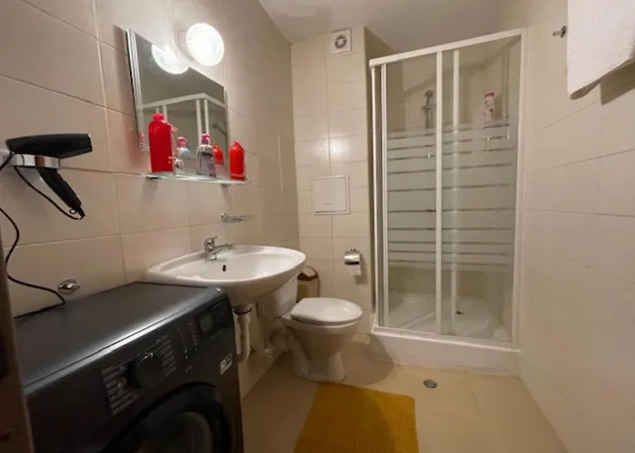 Amber - Mountain Escape With Free Bottle Of Good Wine Appartement Bansko